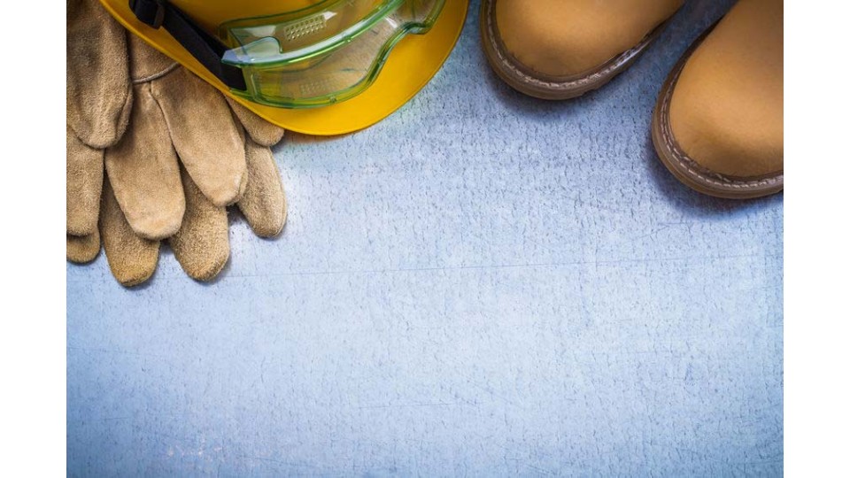 TOP munkavédelmi cipő beltérre: biztonság és kényelem